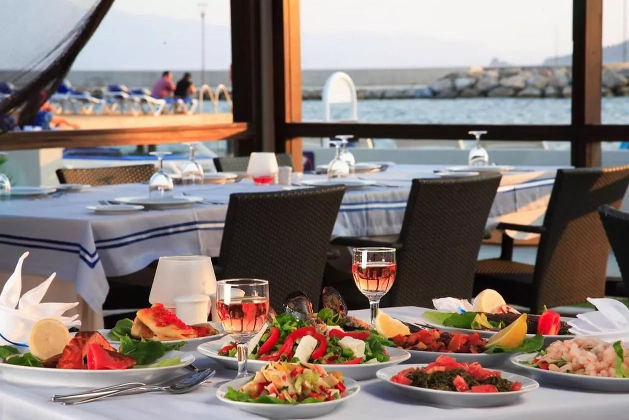 LABLANCHE RESORT_SHABAVIZ (2).jpg